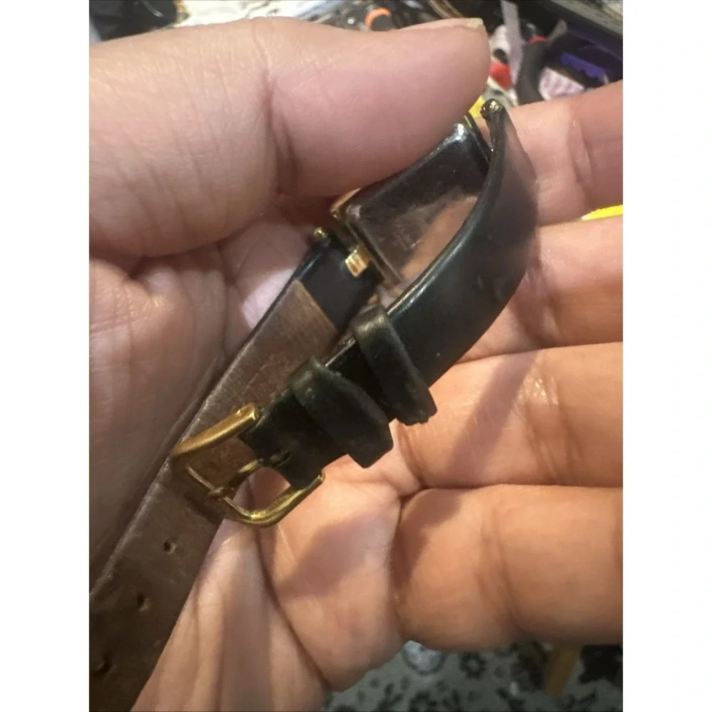Working Vintage Fossil F2 Watch Women Gold Tone Leather Quartz 18mm Fit 6.5 Runs